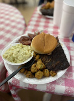 Delauder's Bbq food