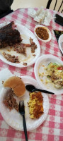 Delauder's Bbq food