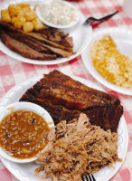 Delauder's Bbq food