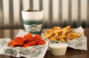 Wingstop food