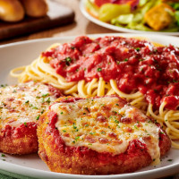 Olive Garden food