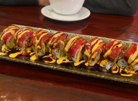 Moonsun Sushi food