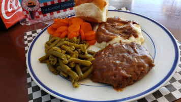 Stuffy's Frosty Jug food