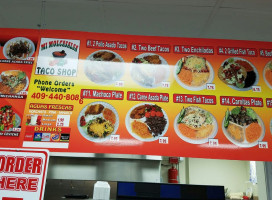 Mi Molcasalsa Taco Shop food