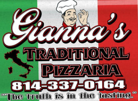 Gianna's Traditional Pizzaria inside