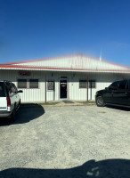 The Feed Bin Cafe outside