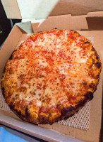 Big Pauly's Wood Fired Pizza food