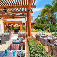 Sea Breeze - St. Regis Punta Mita food