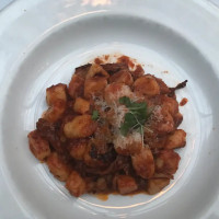 Adesso Bistro food