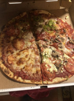 Papa Leone's Pizzeria food