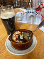 Ligonier Tavern Table food