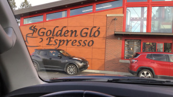 Golden Glo Espresso outside