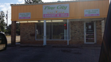 Pine City Bakery Deli food