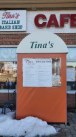 Tina's Italian Bake Shop inside