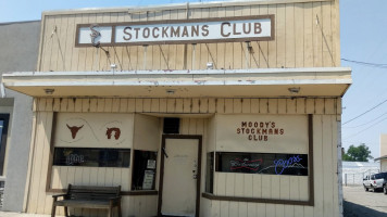 Stockmans Clubog outside