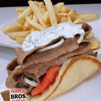 Perros Brothers Gyros food