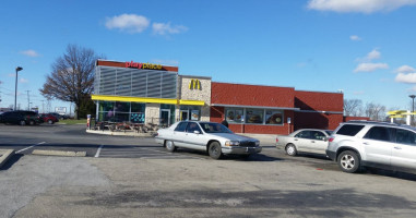 Mcdonald's outside