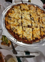 Fox's Pizza Irish Pub Orland Park food