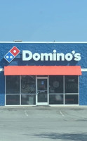 Domino's Pizza outside