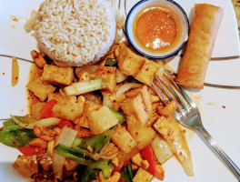 Thai Paradise food