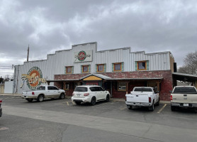 Feldman's Diner outside