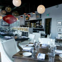 Fishbone Kitchen + Bar food