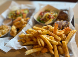 Stonington's Fried Shrimp food