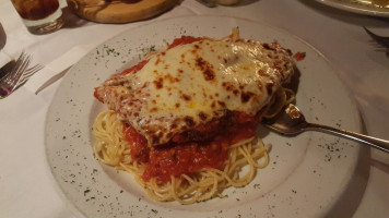 Zaza’s Steakhouse And Italian Eatery food