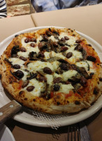 Giuseppe's Pizza food