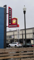 Astoria Brewing Company outside