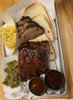 Martin's -b-que Joint food