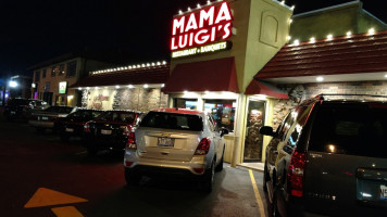 Mama Luigi's Banquets outside