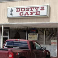 Dusty's Cafe outside