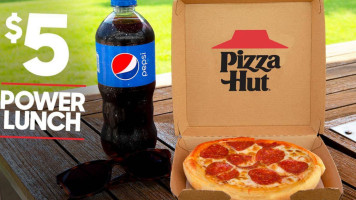 Pizza Hut food