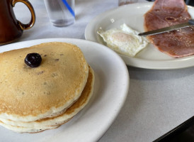 Frontier Pancake House food