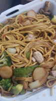 Leu's Oriental Chop Suey food