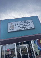 Los Compas food