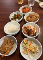 New Korea Garden food