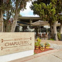 Bistro Chapultepec outside