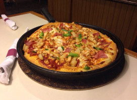 Pizza Hut food