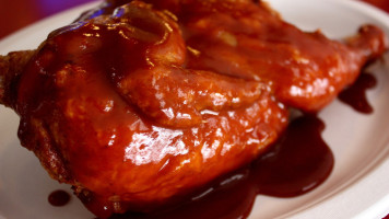 Russell's Barbecue food
