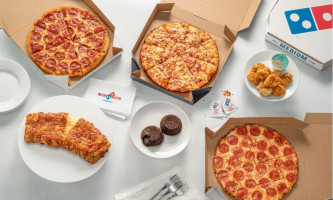 Domino's Pizza food