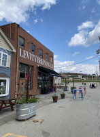 Levity Brewing Co. food