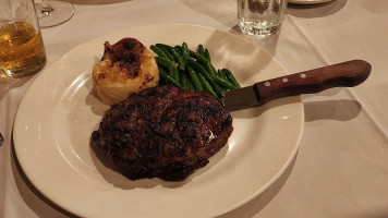 Crane's Tavern Steakhouse & Seafood food