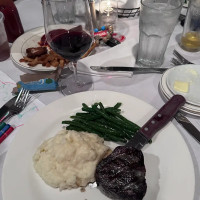 Crane's Tavern Steakhouse & Seafood food