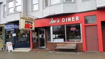 Joe's Diner inside