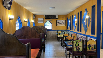 Rey Azteca Mexican inside