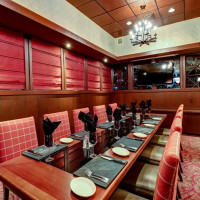 Ruth's Chris Steak House - Downtown Honolulu food