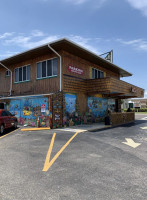 Poke Fin Cocoa Beach outside