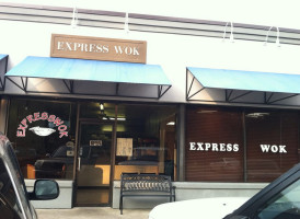 Express Wok inside